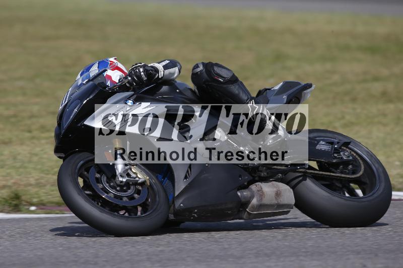 /11 28.04.2026  PROMAX ADR/Gruppe rot/30